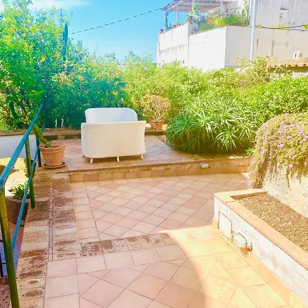 La Zagara By Caprirooms Konukevi 3*
