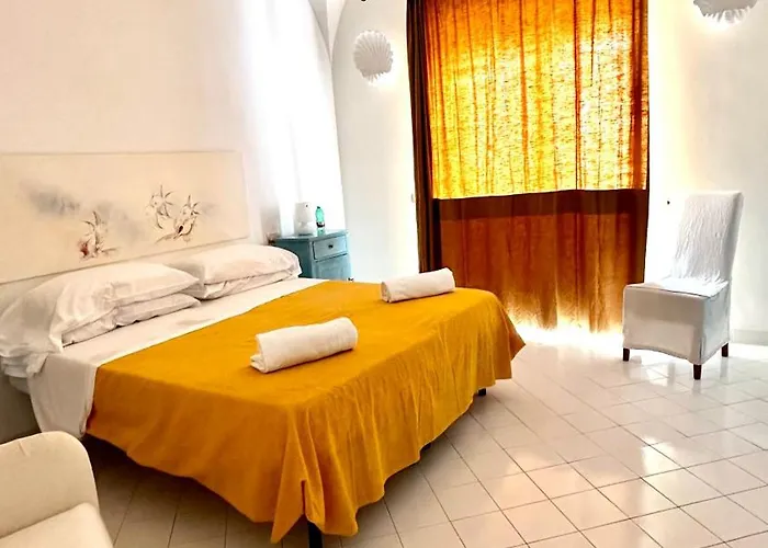 La Zagara By Caprirooms Pensión